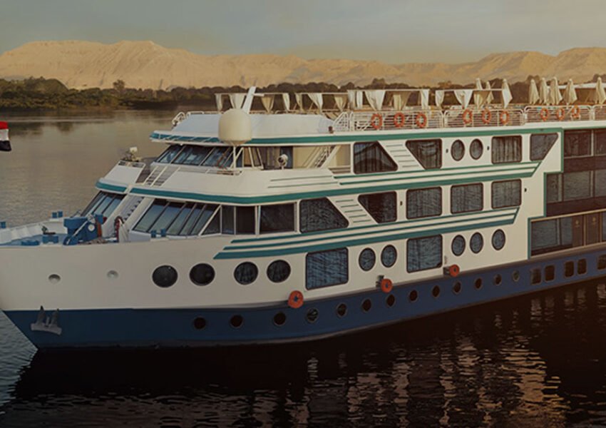 Acamar Nile cruise x