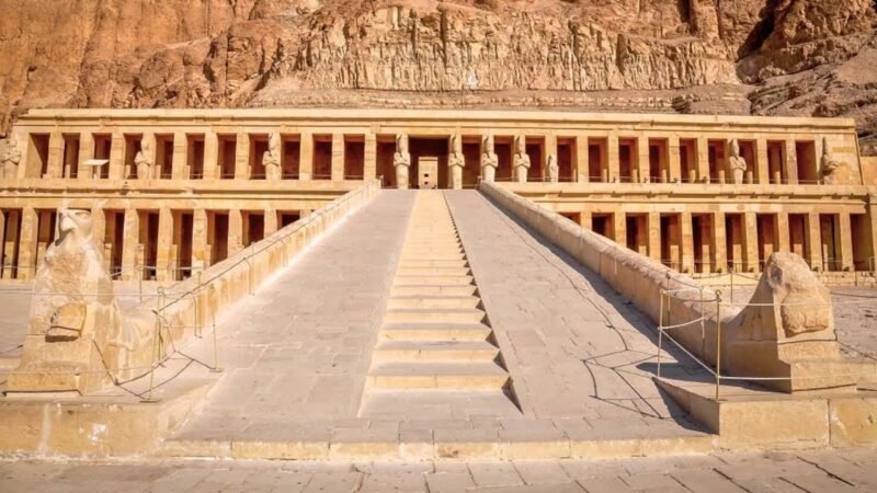 Luxor x