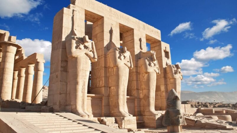 Luxor x