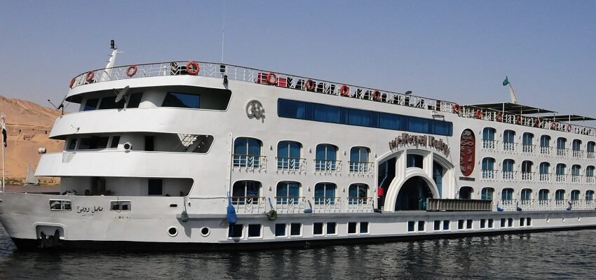 Royal Ruby Nile Cruise x