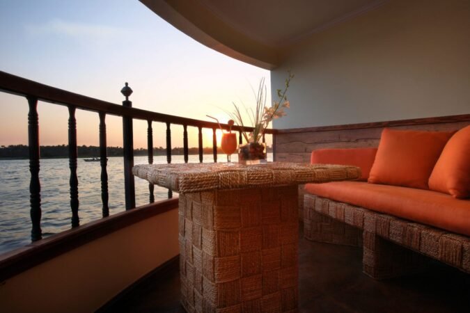 Sonesta Amirat Dahabiya Nile Cruise x