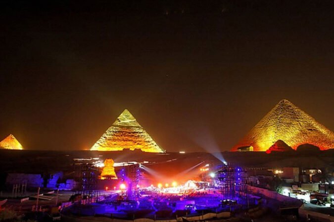 Sound and Light Show at the Pyramids x