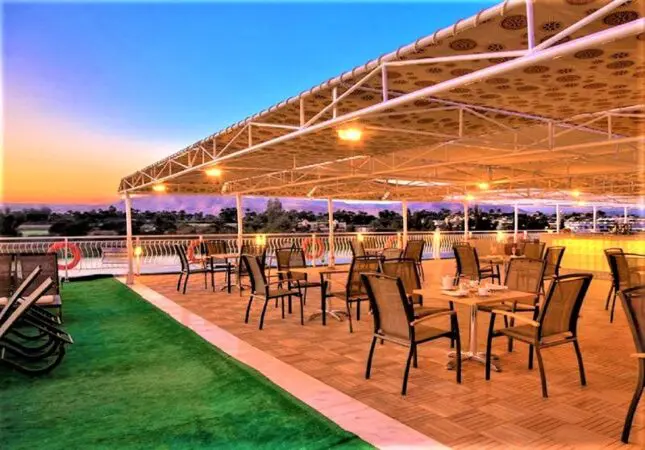 Steigenberger Legacy Nile Cruise x