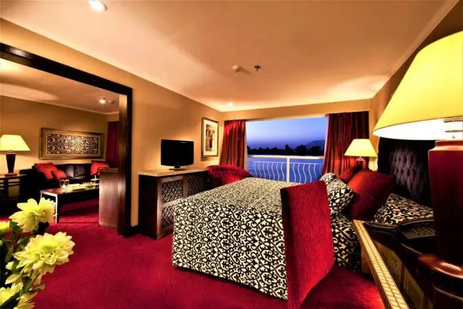 Steigenberger Legacy Nile Cruise x