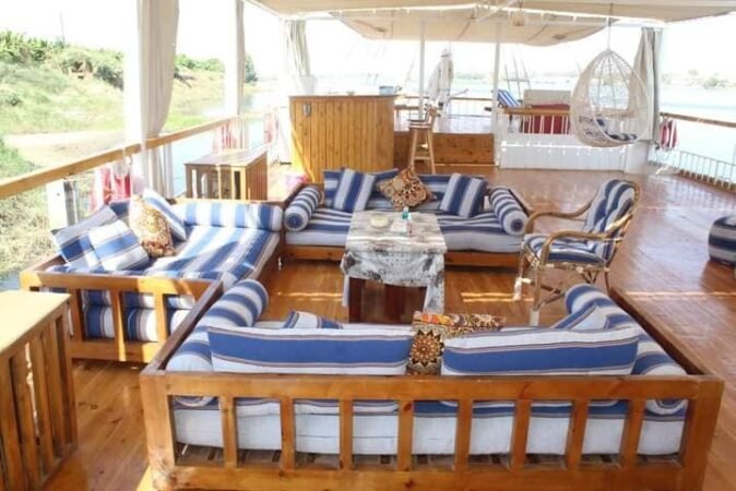 Three Pyramids Dahabiya Nile Cruise x