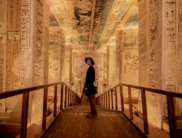Luxor  x