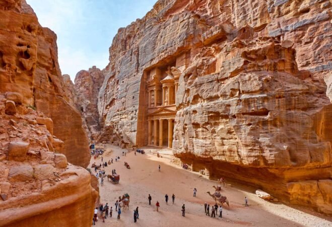 Petra Tour x