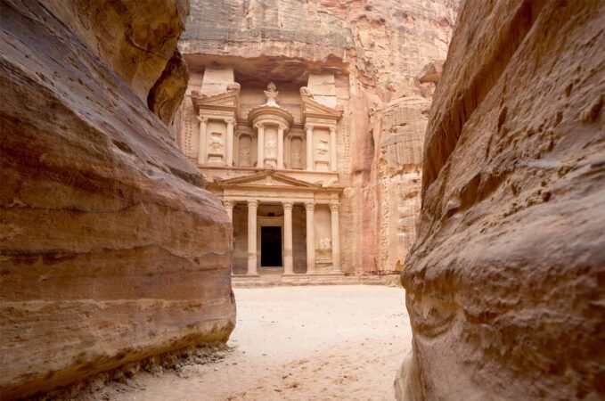 Petra Tour x